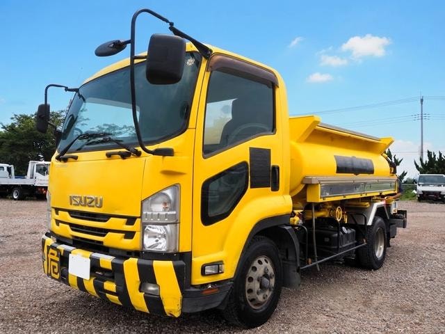 Isuzu FORWARD 2015 — фото автомобиля 1