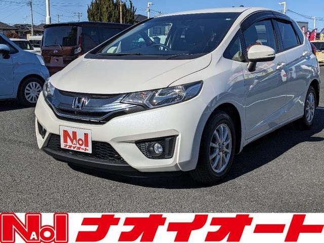 Honda FIT 2013 — фото автомобиля 1