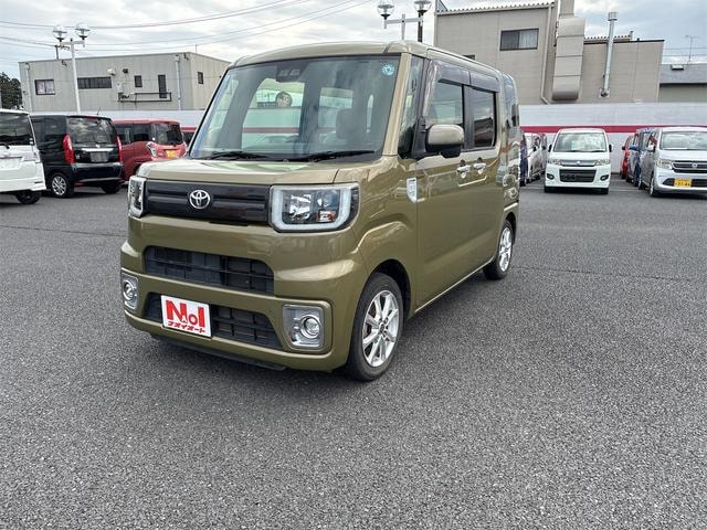Toyota PIXIS MEGA 2018 — фото автомобиля 1