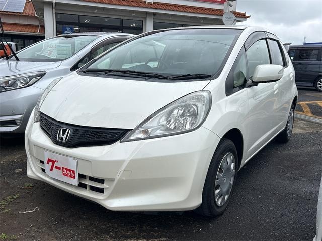 Honda FIT 2012 — фото автомобиля 1