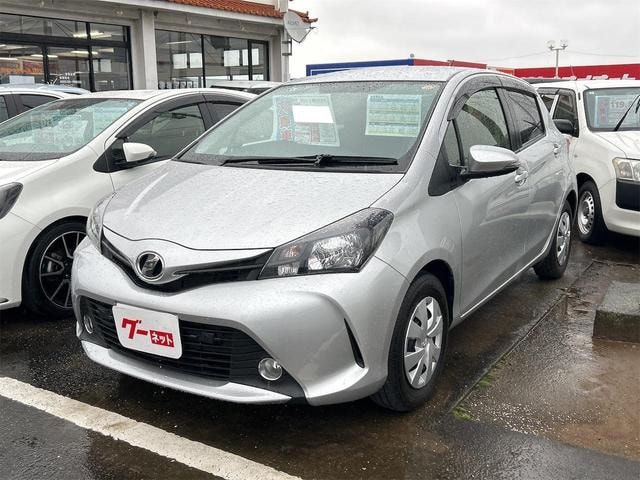Toyota VITZ 2015 — фото автомобиля