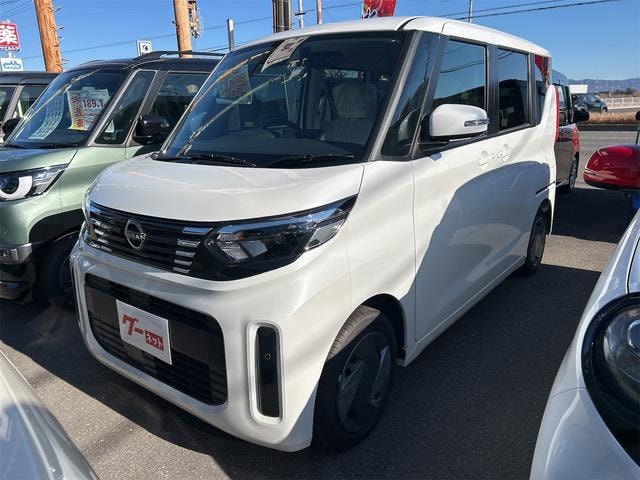 Nissan ROOX 2025 — фото автомобиля 1