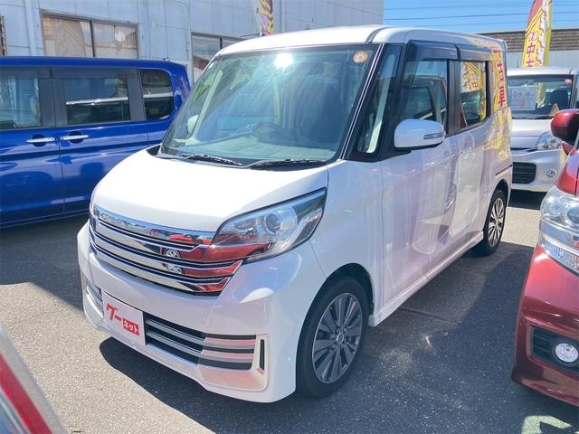 Nissan DAYZ ROOX 2014 — фото автомобиля 1