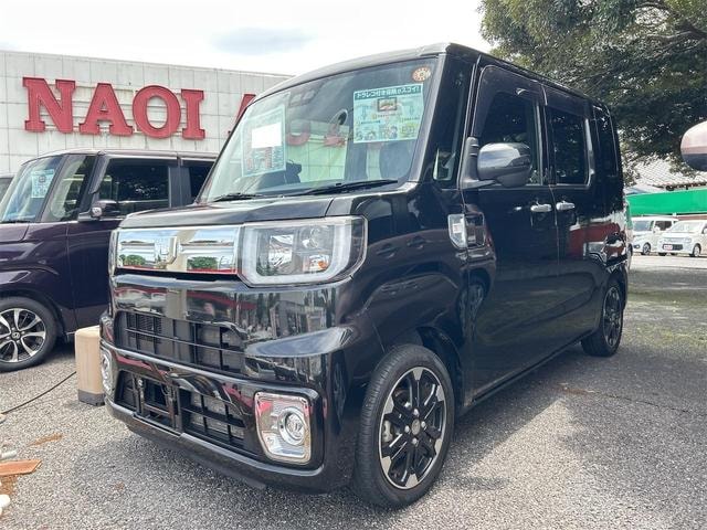 Daihatsu WAKE 2019 — фото автомобиля 1