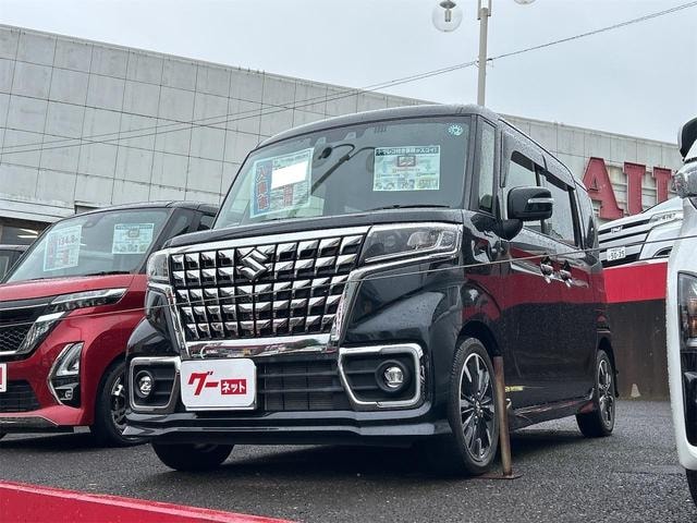 Suzuki SPACIA CUSTOM 2023 — фото автомобиля 1