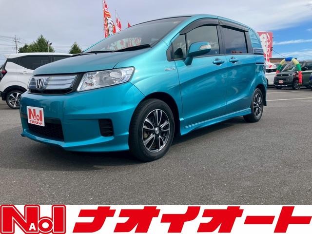 Honda FREED SPIKE HYBRID 2013 — фото автомобиля