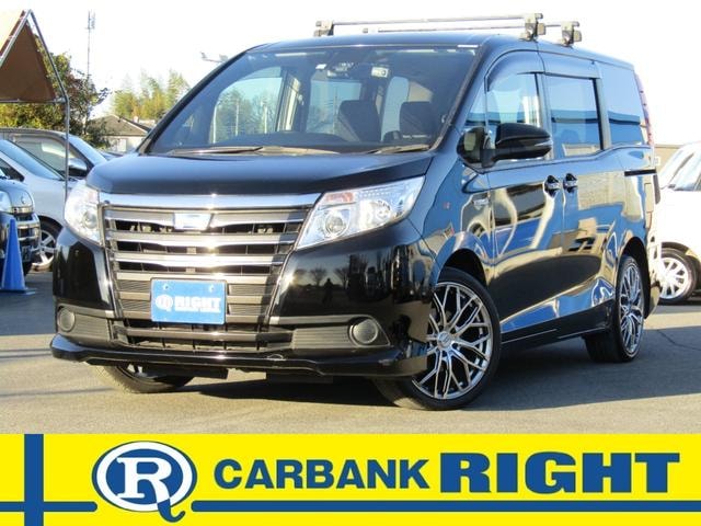Toyota NOAH 2016 — фото автомобиля 1