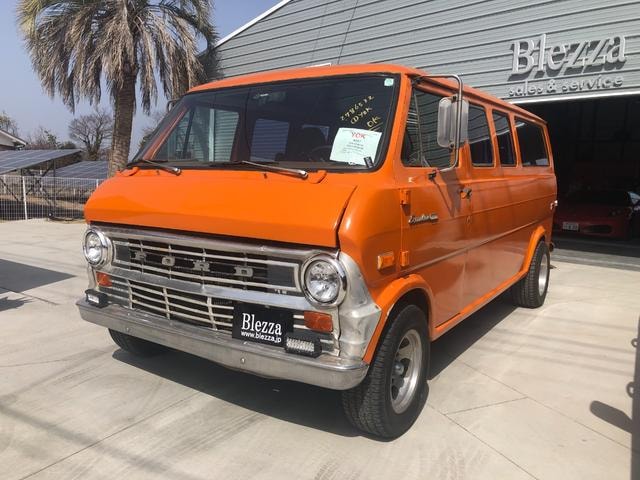 Ford ECONOLINE 2021 — фото автомобиля 1