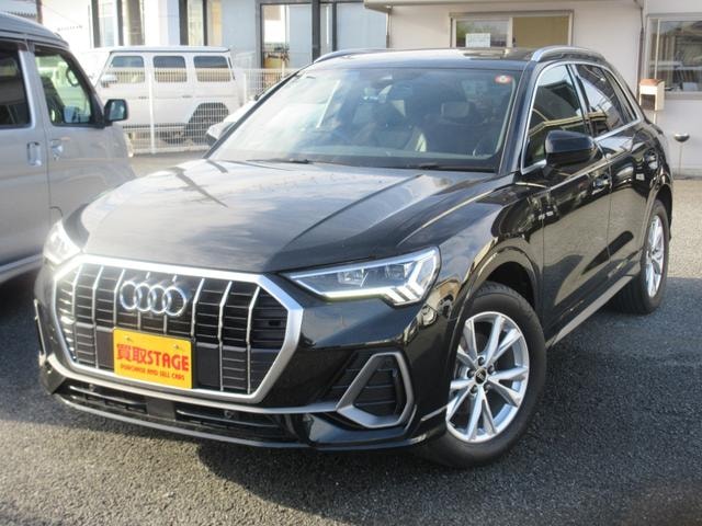 Audi Q3 2022 — фото автомобиля 1