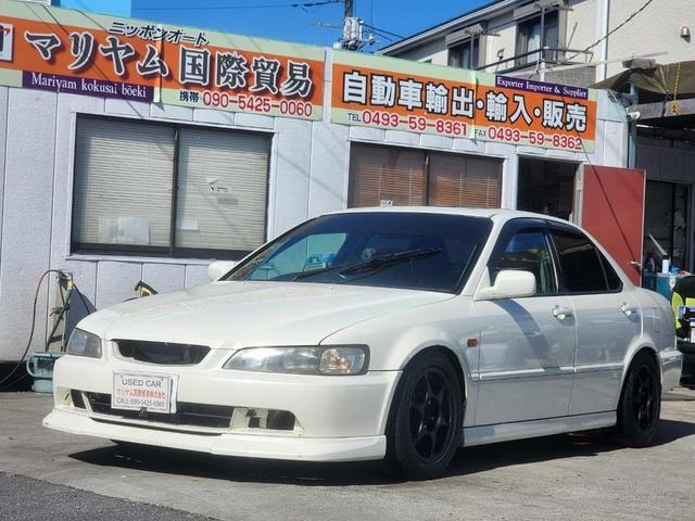 Honda ACCORD 1999 — фото автомобиля 1