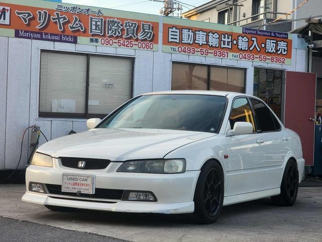 Honda ACCORD 1999 — фото автомобиля 1