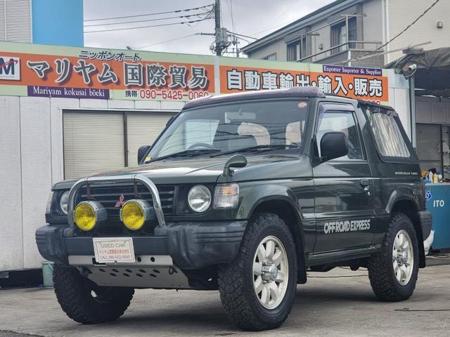 Mitsubishi PAJERO 1996 — фото автомобиля