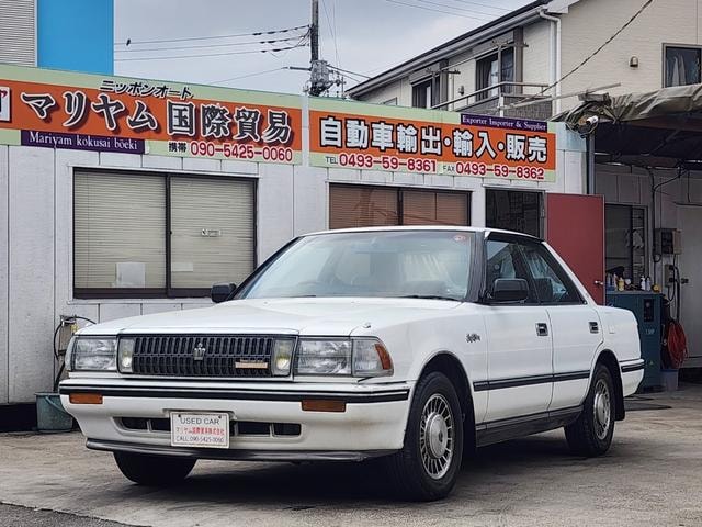 Toyota CROWN 1989 — фото автомобиля