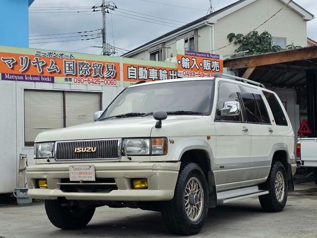 Isuzu BIGHORN 1996 — фото автомобиля