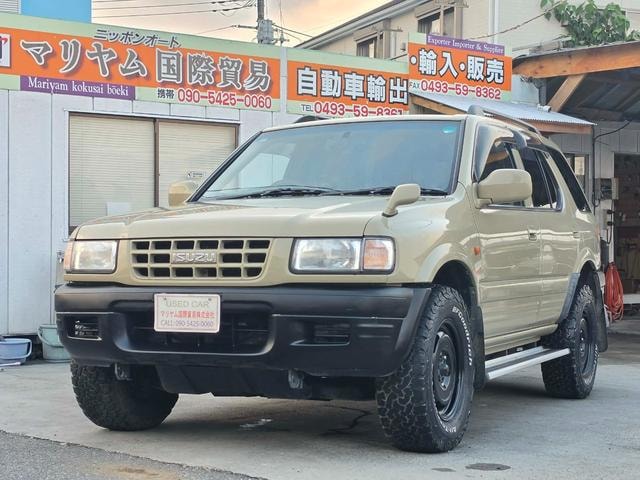 Isuzu WIZARD 2000 — фото автомобиля