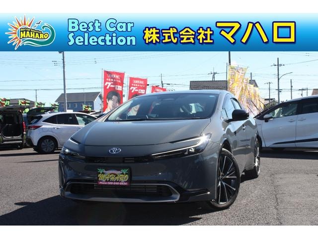 Toyota PRIUS 2023 — фото автомобиля 1