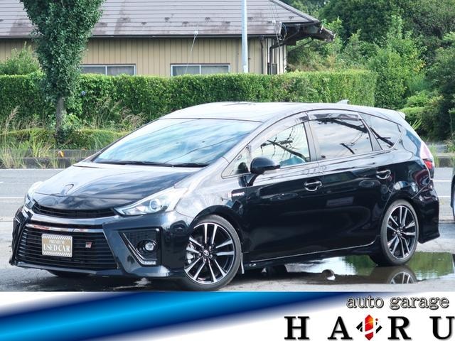 Toyota PRIUS ALPHA 2019 — фото автомобиля 1