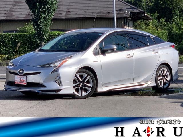 Toyota PRIUS 2016 — фото автомобиля 1
