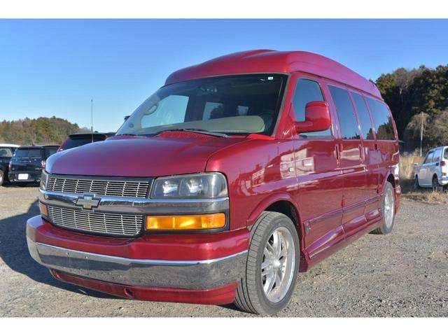 Chevrolet EXPRESS 2012 — фото автомобиля 1