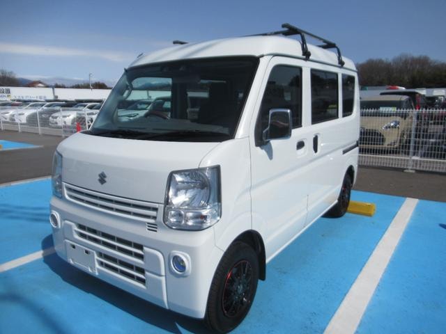 Suzuki EVERY 2020 — фото автомобиля 1