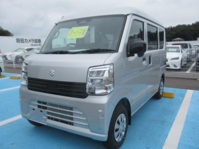 Suzuki EVERY 2026 — фото автомобиля 1