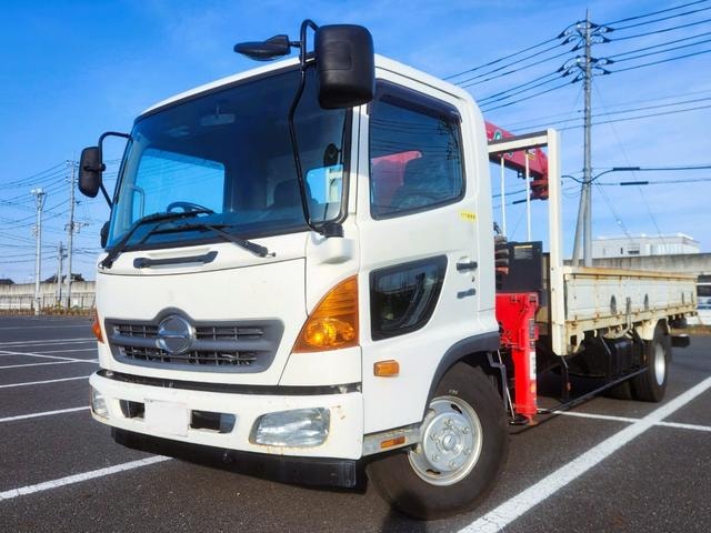 Hino RANGER 2013 — фото автомобиля 1