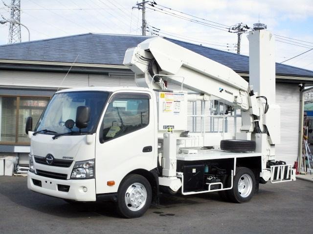 Hino DUTRO 2015 — фото автомобиля