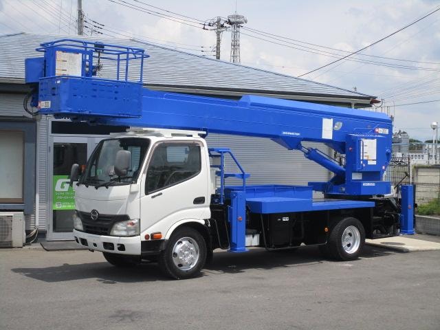 Hino DUTRO 2013 — фото автомобиля 1