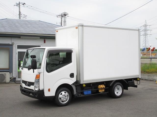 Nissan ATLAS TRUCK 2017 — фото автомобиля