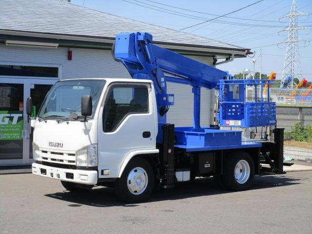 Isuzu ELF TRUCK 2014 — фото автомобиля