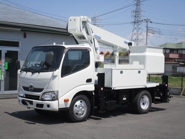 Hino DUTRO 2016 — фото автомобиля