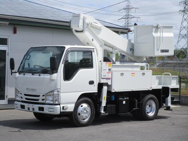 Isuzu ELF TRUCK 2016 — фото автомобиля
