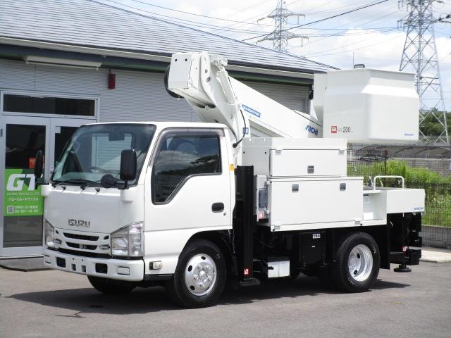 Isuzu ELF TRUCK 2017 — фото автомобиля