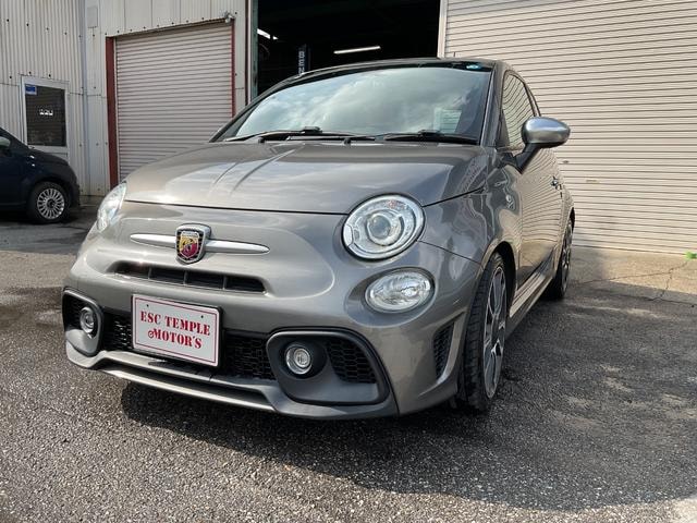 Abarth 595 2019 — фото автомобиля 1