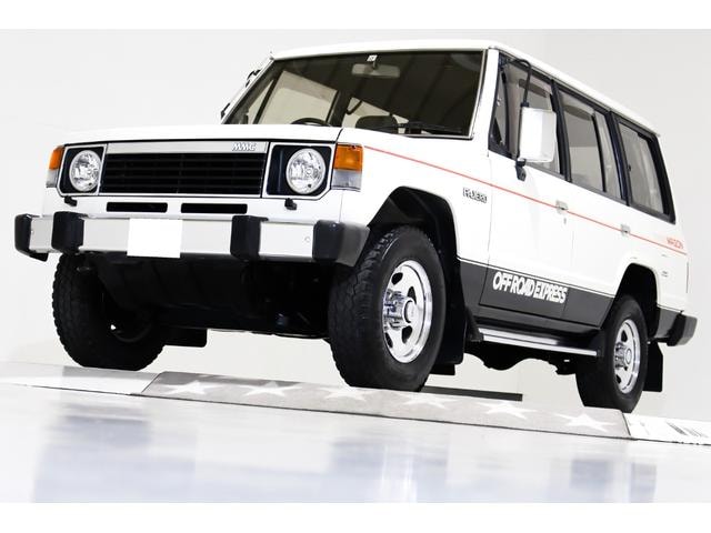 Mitsubishi PAJERO 1987 — фото автомобиля