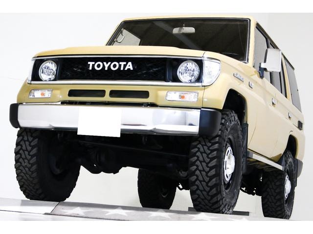 Toyota LAND CRUISER PRADO 1992 — фото автомобиля
