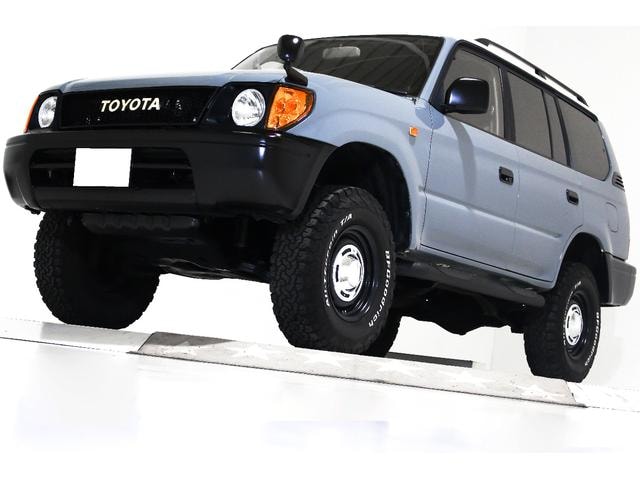 Toyota LAND CRUISER PRADO 2000 — фото автомобиля