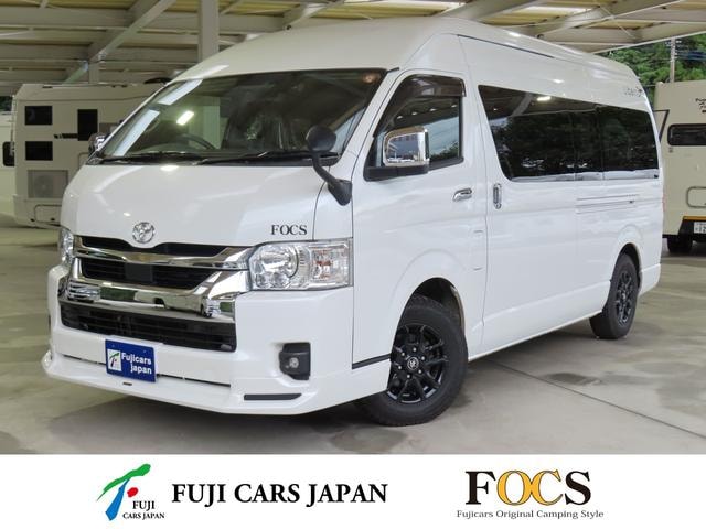 Toyota HIACE VAN 2023 — фото автомобиля