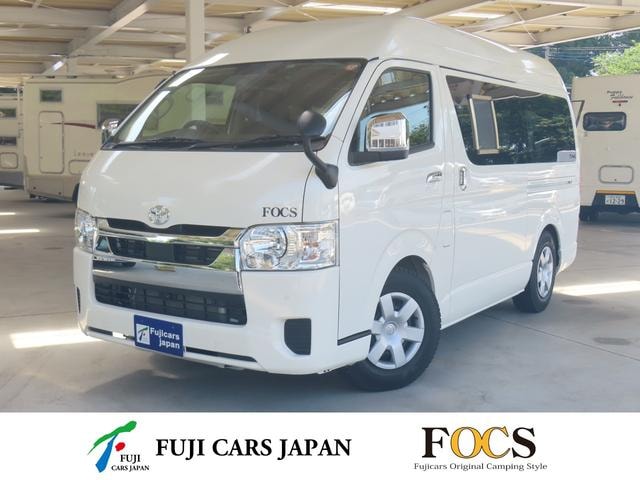 Toyota HIACE VAN 2023 — фото автомобиля 1