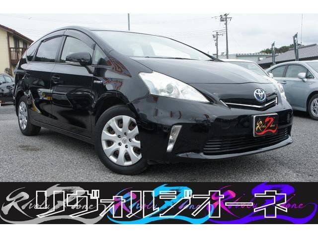 Toyota PRIUS ALPHA 2012 — фото автомобиля 1