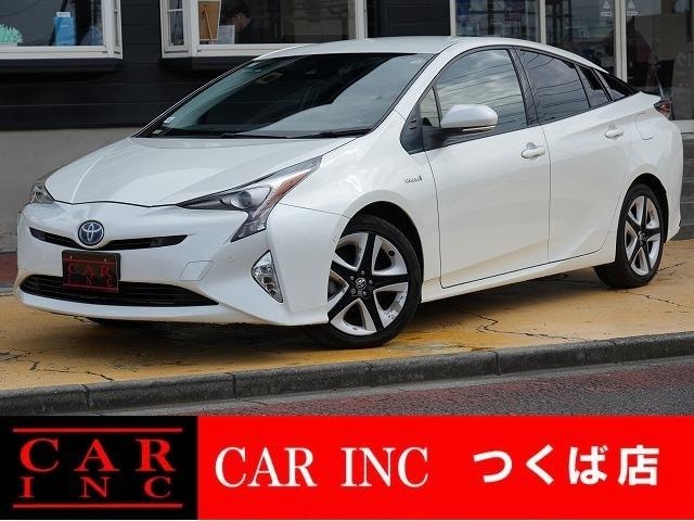 Toyota PRIUS 2016 — фото автомобиля 1