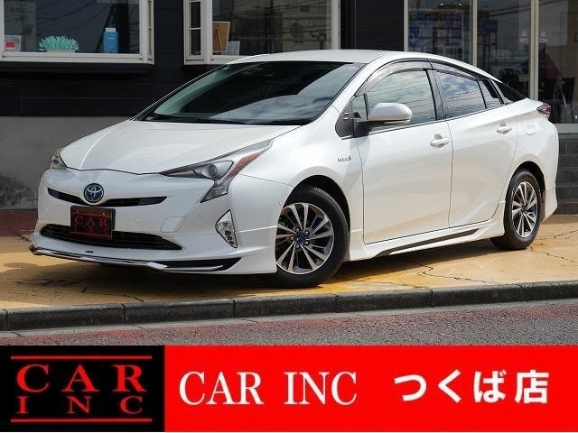 Toyota PRIUS 2018 — фото автомобиля 1