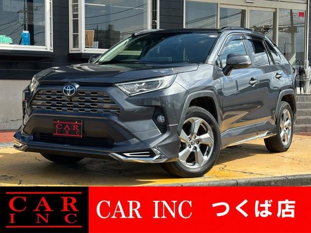 Toyota RAV4 2020 — фото автомобиля