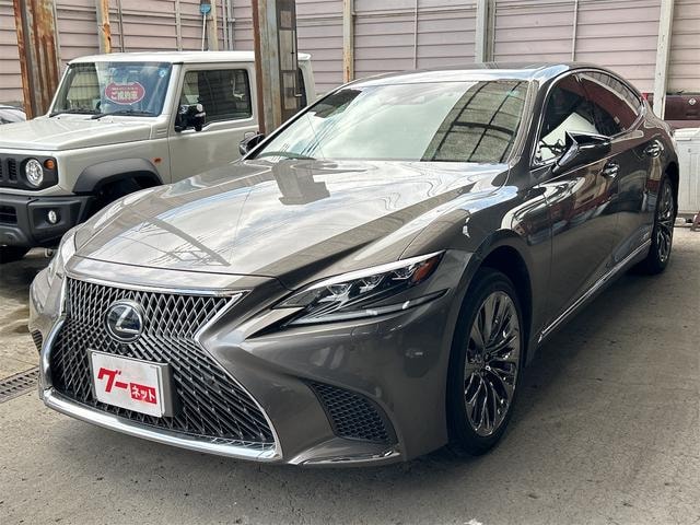 Lexus LS 2019 — фото автомобиля 1