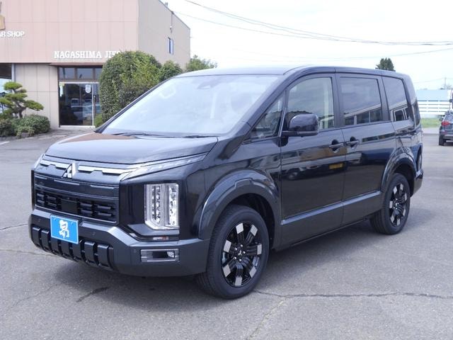 Mitsubishi DELICA D:5 2026 — фото автомобиля