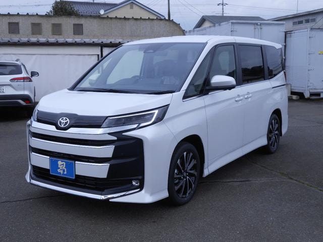 Toyota NOAH 2026 — фото автомобиля