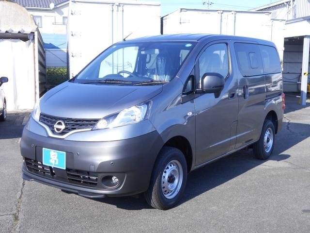 Nissan NV200 VANETTE VAN 2026 — фото автомобиля