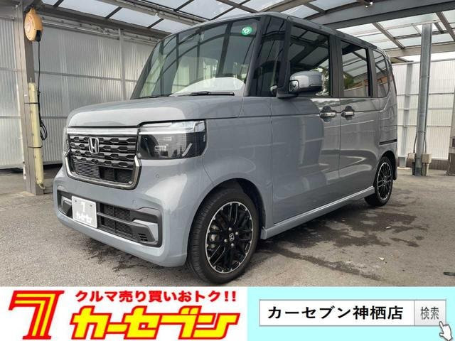 Honda N-BOX CUSTOM 2023 — фото автомобиля 1