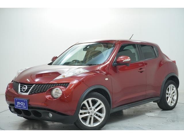 Nissan JUKE 2010 — фото автомобиля 1