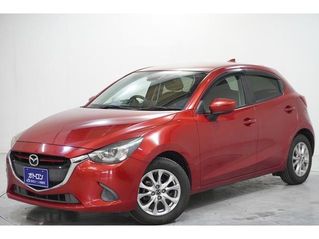 Mazda DEMIO 2016 — фото автомобиля 1